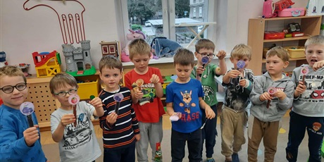 Powiększ grafikę: codzienne-zycie-pszczolek-642606.jpg