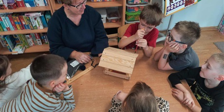 Powiększ grafikę: codzienne-zycie-pszczolek-669511.jpg