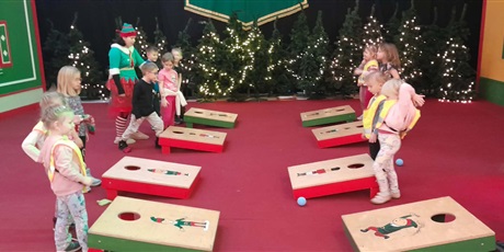 Powiększ grafikę: fabryka-elfow-666698.jpg