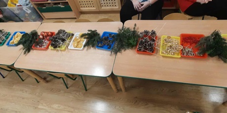 Powiększ grafikę: jaselka-i-swiateczne-spotkania-666729.jpg