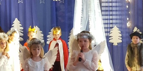 Powiększ grafikę: jaselka-i-swiateczne-spotkania-666755.jpg