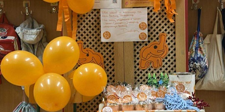 Powiększ grafikę: tumbo-pomaga-656594.jpg