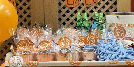 Powiększ grafikę: tumbo-pomaga-656595.jpg