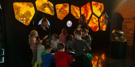 Powiększ grafikę: wiosenne-wyjscia-pszczolek-679989.jpg