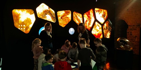 Powiększ grafikę: wiosenne-wyjscia-pszczolek-679990.jpg