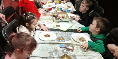 Powiększ grafikę: wiosenne-wyjscia-pszczolek-679994.jpg