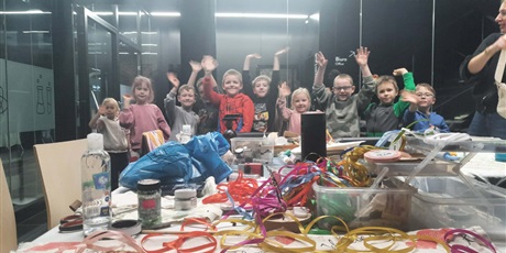 Powiększ grafikę: wiosenne-wyjscia-pszczolek-679999.jpg