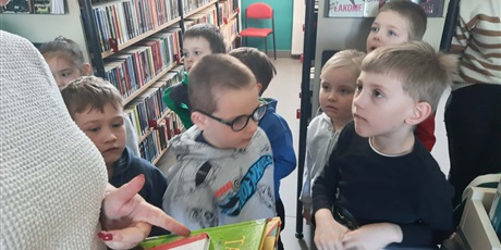 Powiększ grafikę: wiosenne-wyjscia-pszczolek-680005.jpg