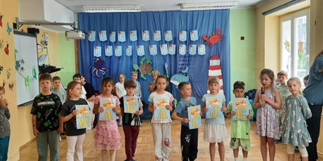 Powiększ grafikę: zakonczenie-roku-foto-edycja-633641.jpg