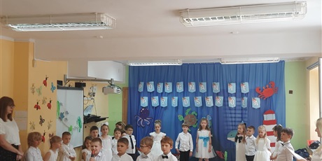 Powiększ grafikę: zakonczenie-roku-foto-edycja-633651.jpg